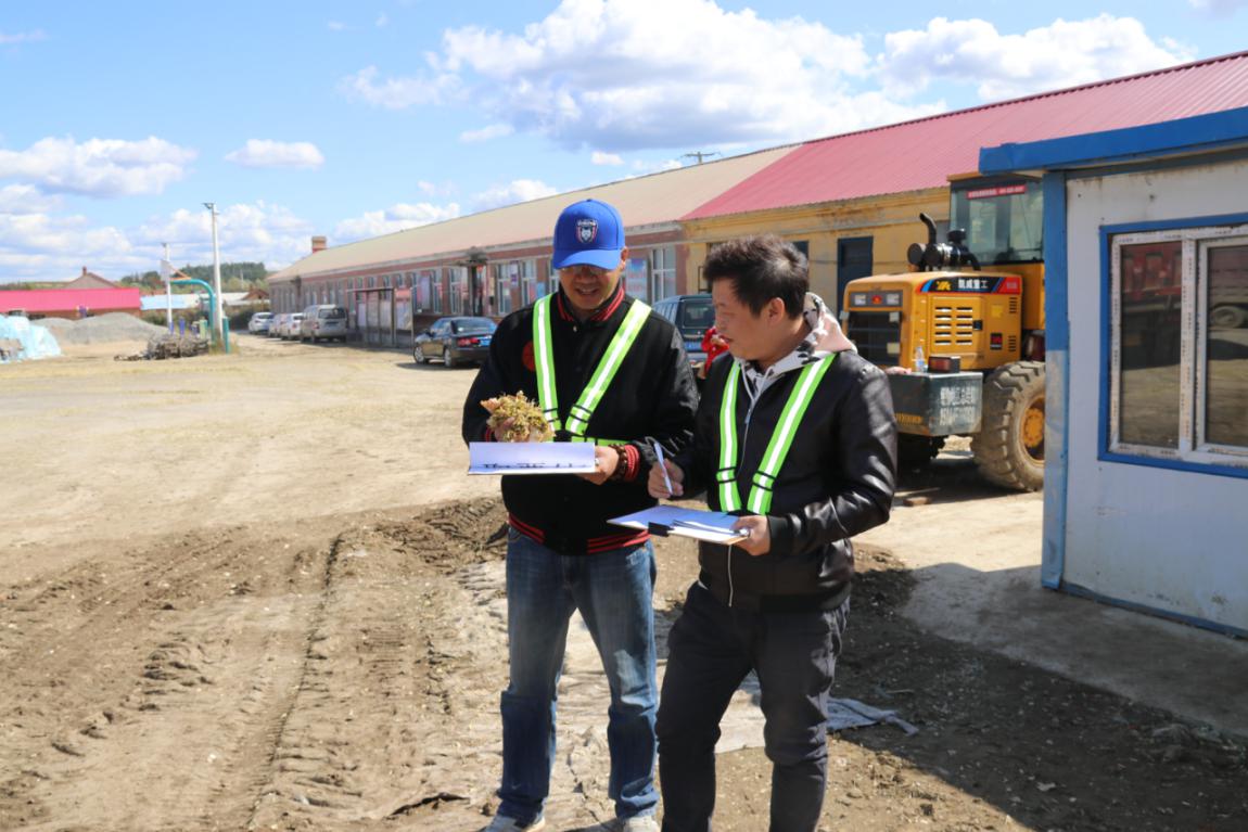 5d8c5e067f422.jpg news19029-6.jpg